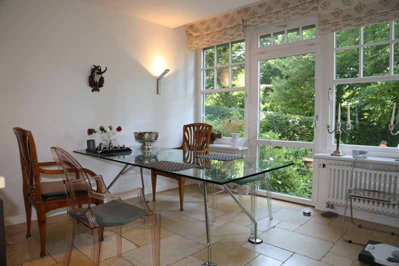 Essbereich Altbau-Wohnung, Muenchen-Solln, Prinz-Ludwigs-Hoehe, Eigentumswohnung, Villenkolonie, Terrasse, Park, Denkmalschutz, Isarufer, Stuck, Gästezimmer, Bibliothek, Tiefgarage, Apartment