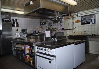 Gastro-Küchenbereich Gasthof, Tradition, Aschau, Chiemsee, Chiemgau, Einlieger, Wohnung, Bergblick, Berge