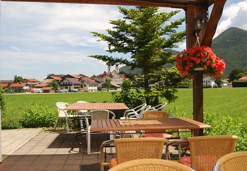 Aussicht Gasthof, Tradition, Aschau, Chiemsee, Chiemgau, Einlieger, Wohnung, Bergblick, Berge